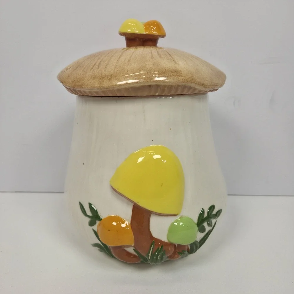 Vintage Arnel's Mushroom Ceramic Canister 8.5